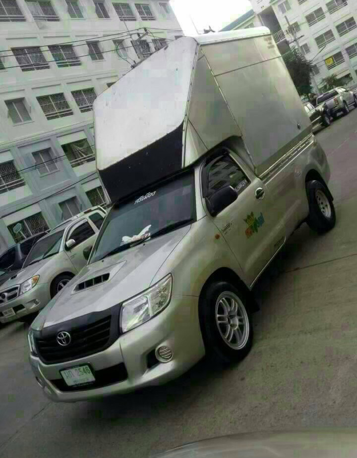 29 - https://ruekdee888-transport.com | ฤกษ์ดี888ทรานสปอร์ต บริการรถรับจ้าง ขนส่งทั้งในกรุงเทพฯ และต่างจังหวัดทั่วไทย เรามีรถหลายประเภทไว้บริการ เช่น รถกระบะคอก, รถกระบะตู้ทึบ, รถ4ล้อใหญ่, รถ6ล้อตู้ทึบ, รถ6ล้อคอก , รถ6ล้อท้ายลิฟต์, รถ10ล้อ, รถเทรลเลอร์, รถพ่วง, รถเฮี๊ยบ